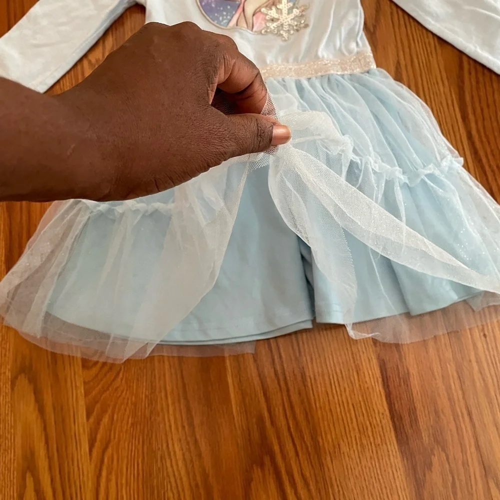 🎈🎈🎈Disney Frozen Blue Princess Dress Size 5